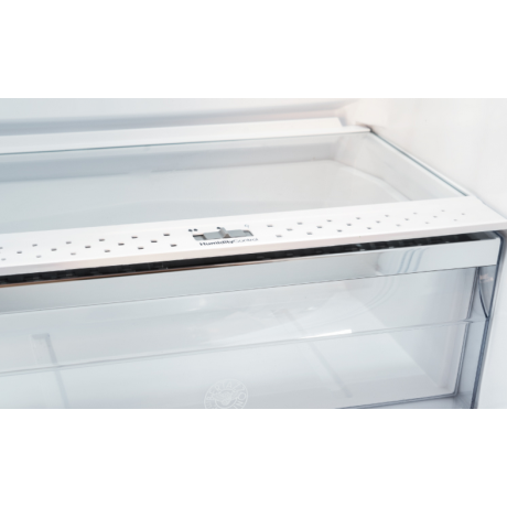 BERTAZZONI REF60 3BBN PVC/20 Εντοιχιζόμενος Ψυγειοκαταψύκτης 54cm Λευκό